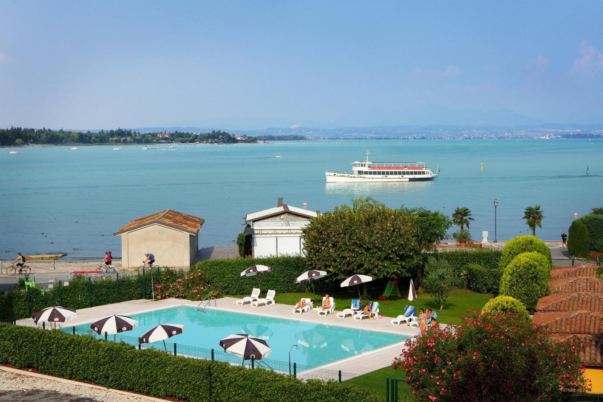 Hotel Ristorante Al Fiore Peschiera del Garda Eksteriør bilde