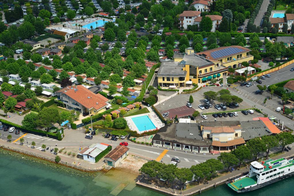 Hotel Ristorante Al Fiore Peschiera del Garda Eksteriør bilde